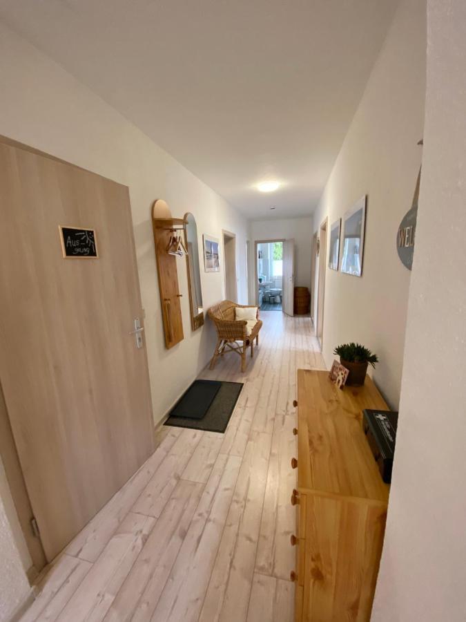 Gelbes Haus Seenland Ferienwohnungen Xl Elsterheide Екстериор снимка