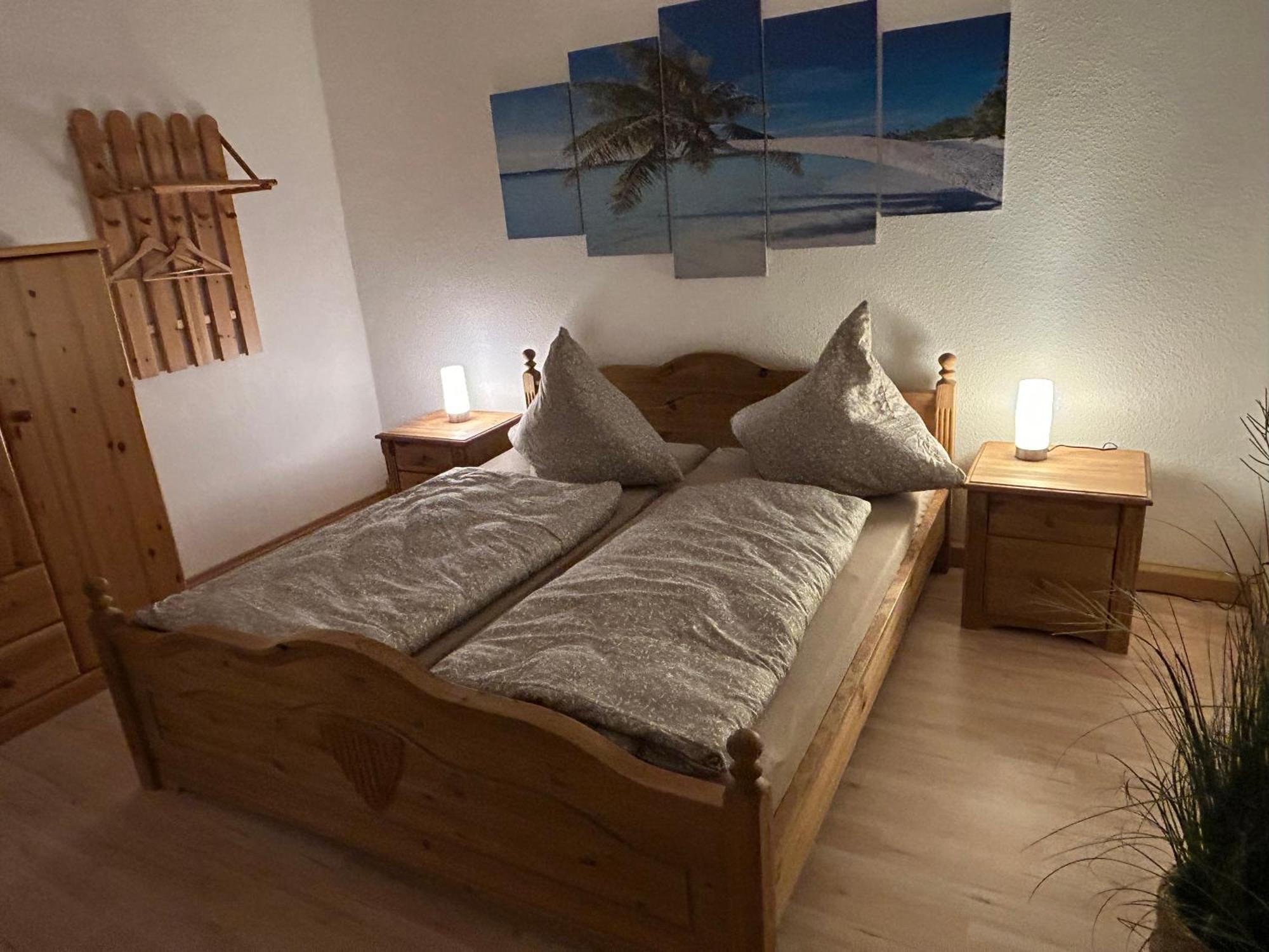 Gelbes Haus Seenland Ferienwohnungen Xl Elsterheide Стая снимка